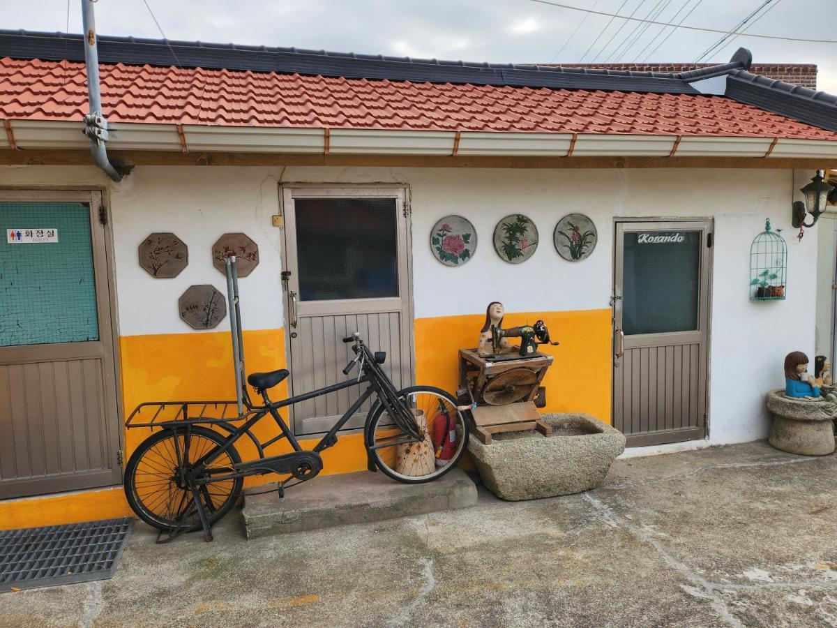 Uwha Minbak Villa Yeosu Exterior photo